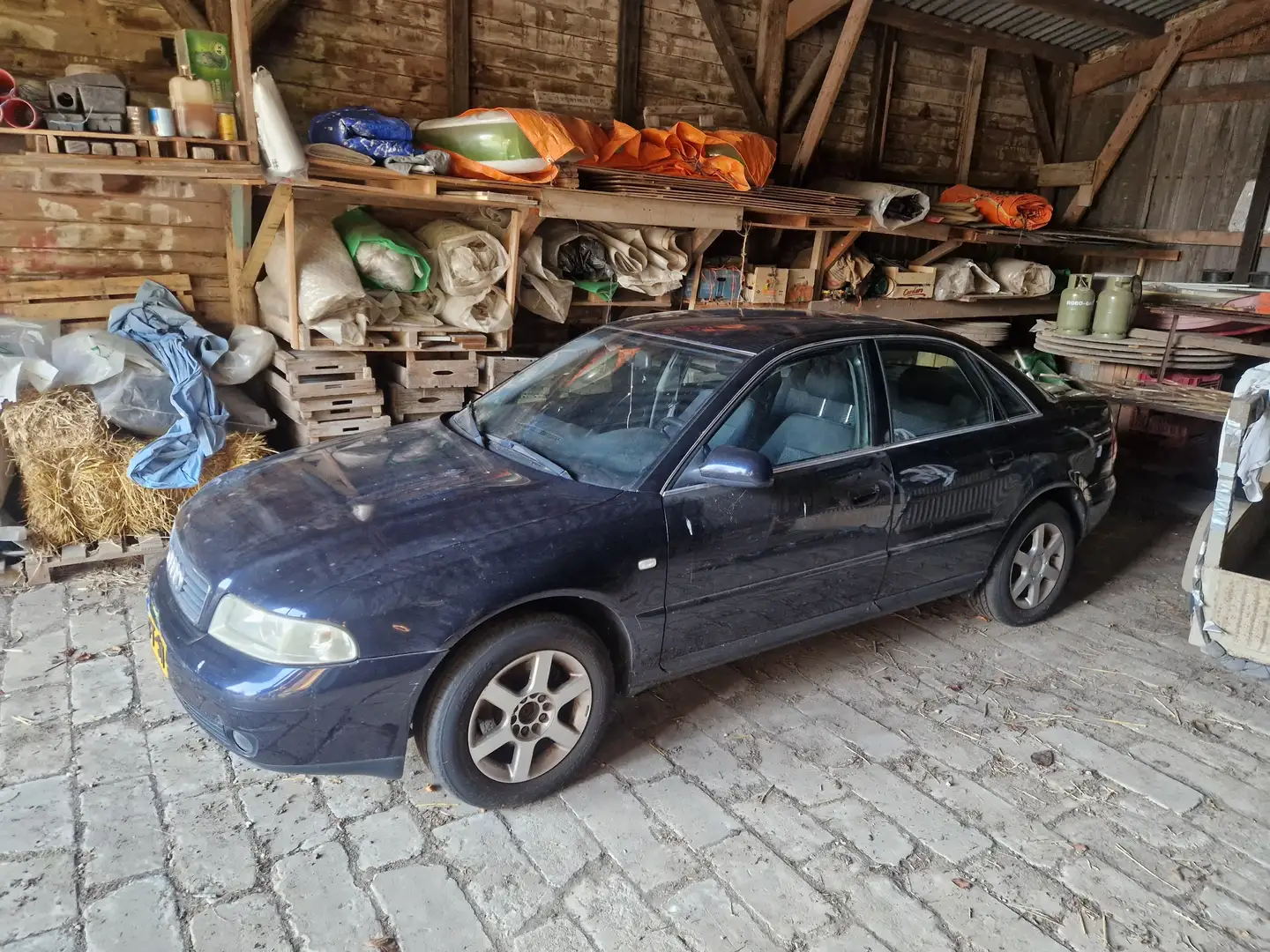 Audi A4 A4 1.6 Advance Синій - 1