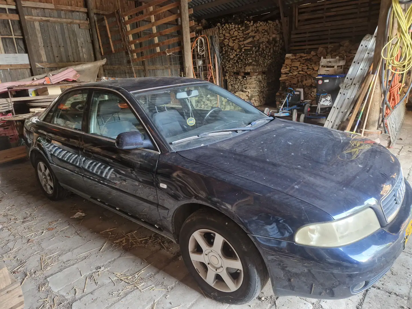 Audi A4 A4 1.6 Advance Синій - 2