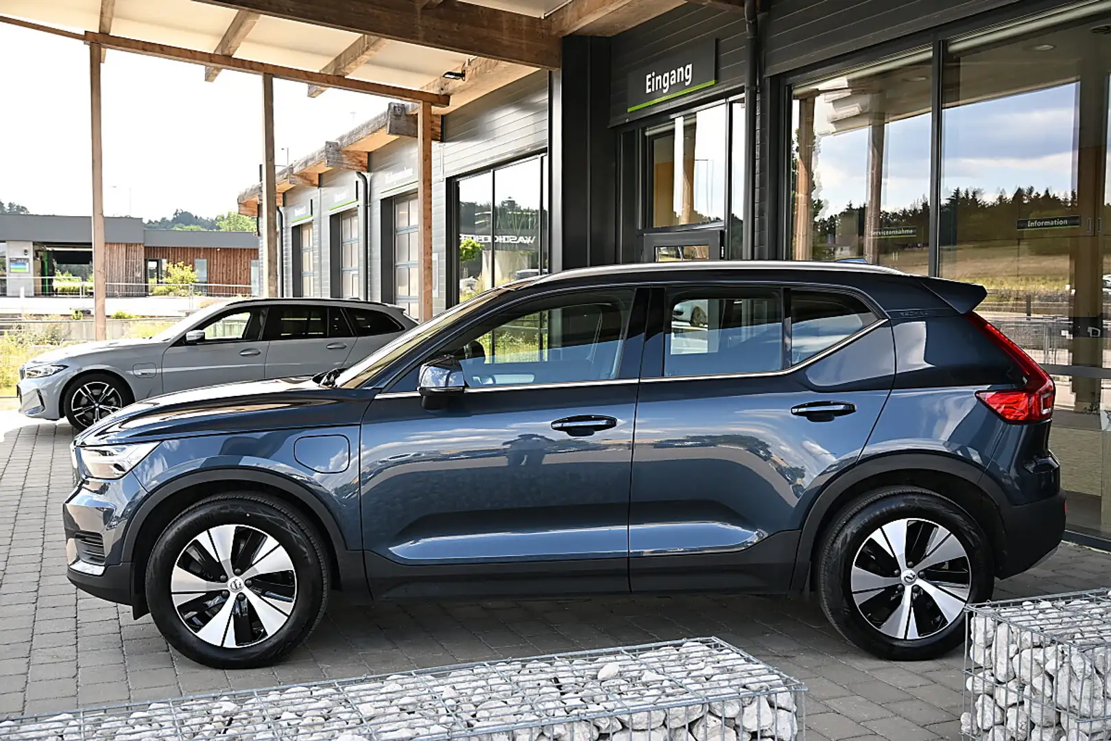 Volvo XC40 T5 Recharge PHEV Inscription Expression AHK sch... Blau - 2