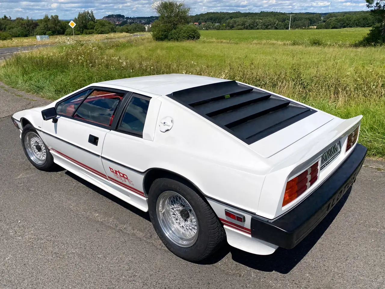 Lotus Esprit