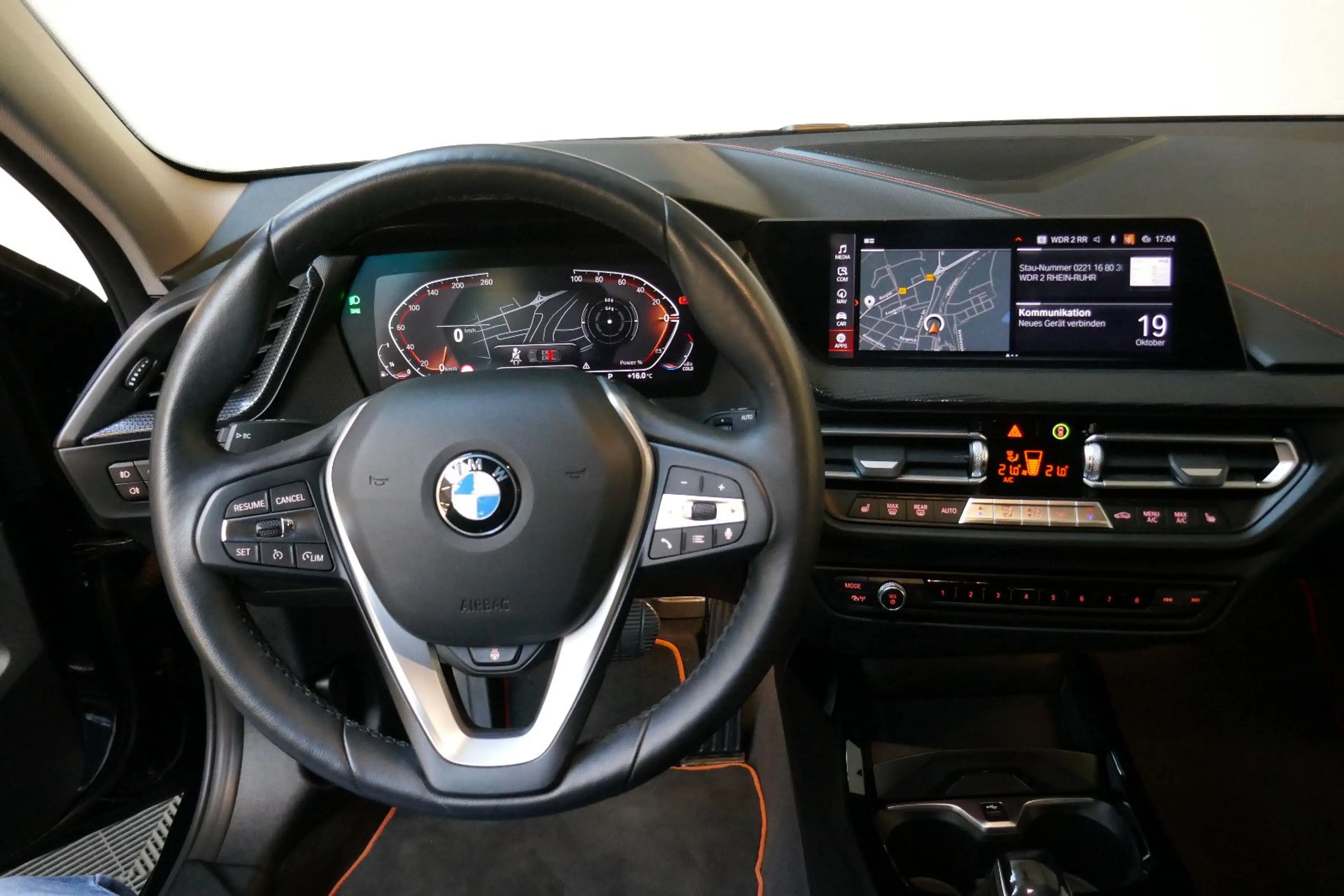 BMW 120 i Sport Line *VIRTUAL*HEADUP*AUTOMATIK*TOP* — photo 15