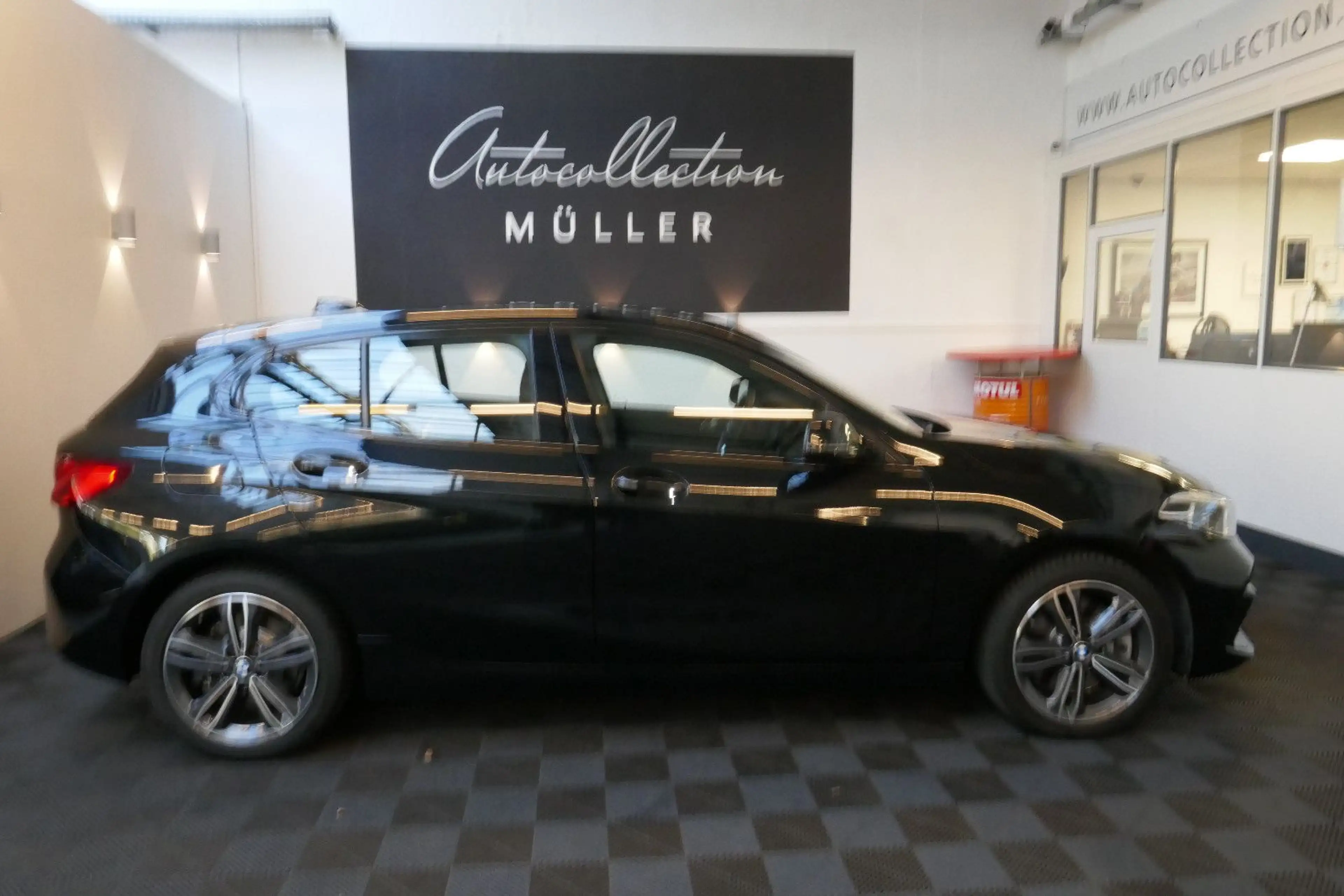 BMW 120 i Sport Line *VIRTUAL*HEADUP*AUTOMATIK*TOP* — photo 5