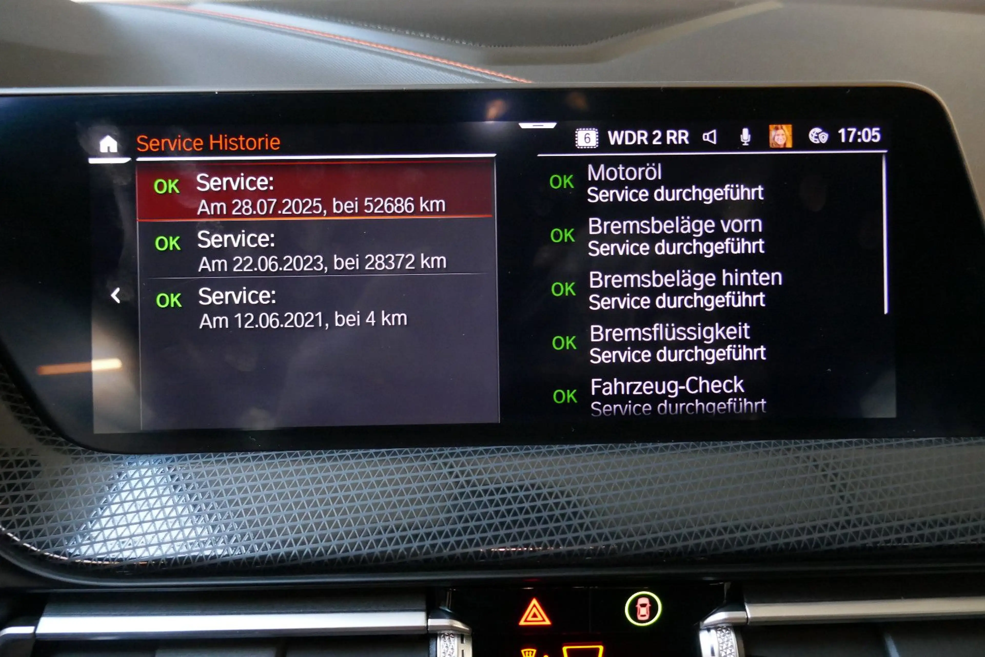 BMW 120 i Sport Line *VIRTUAL*HEADUP*AUTOMATIK*TOP* — photo 14