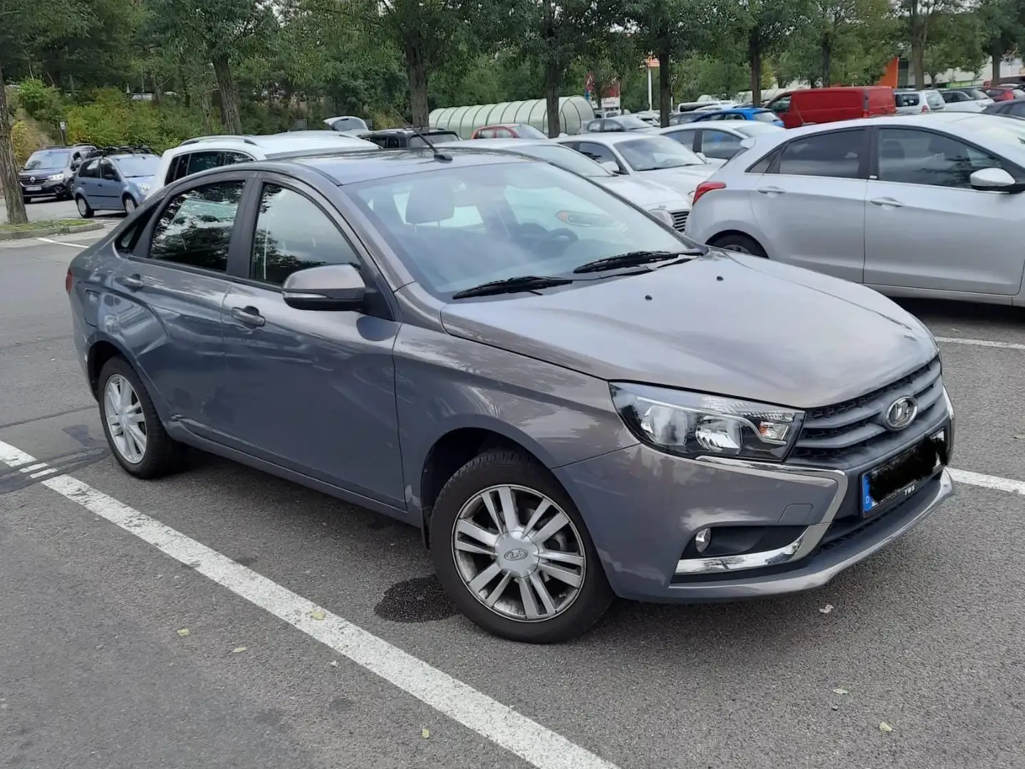 Lada Vesta Vesta Basis Blau - 2