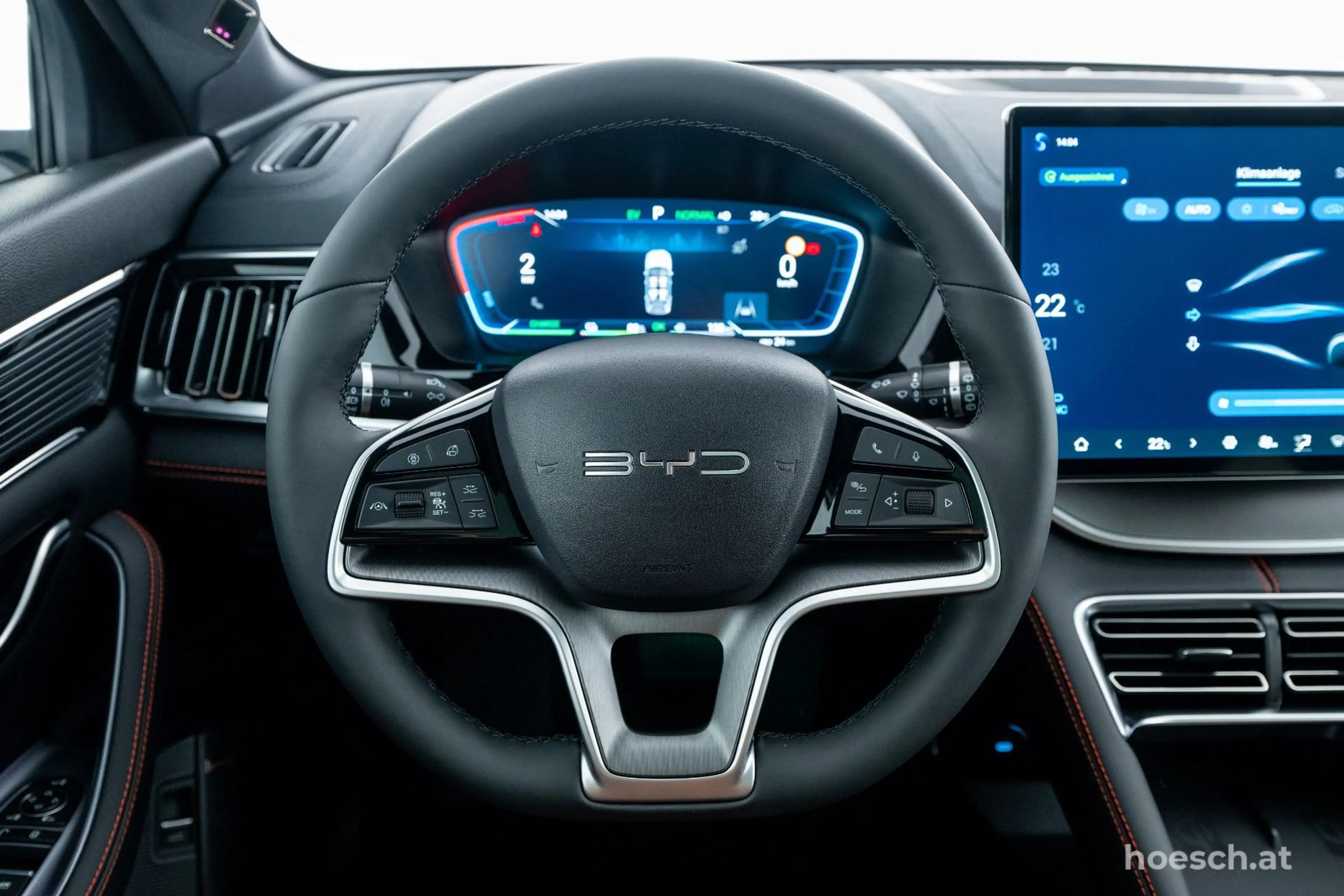 BYD Seal U DM-i DESIGN 4x4 TOP AUSSTATTUNG NEUWAGEN — photo 6
