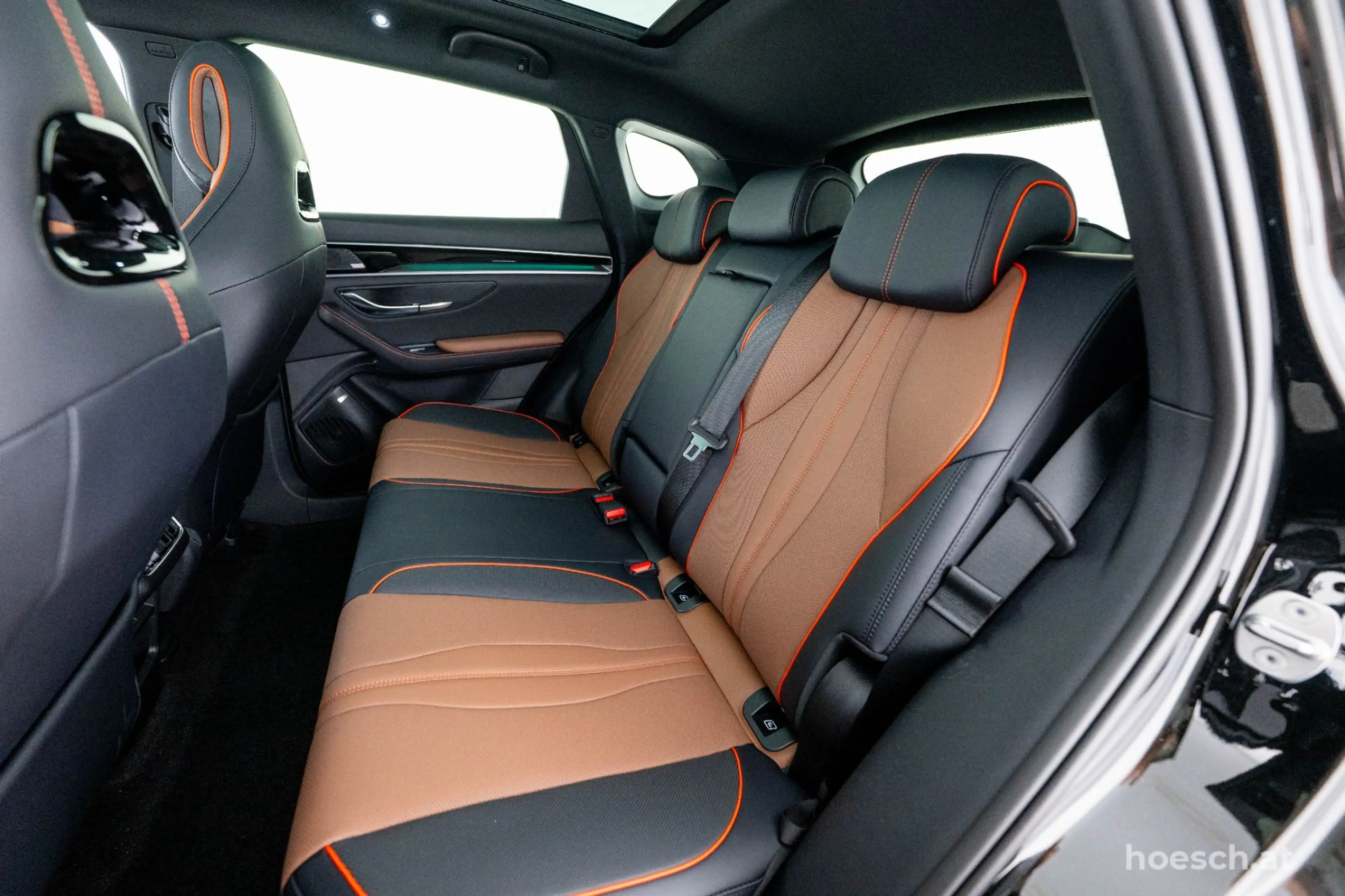 BYD Seal U DM-i DESIGN 4x4 TOP AUSSTATTUNG NEUWAGEN — photo 7