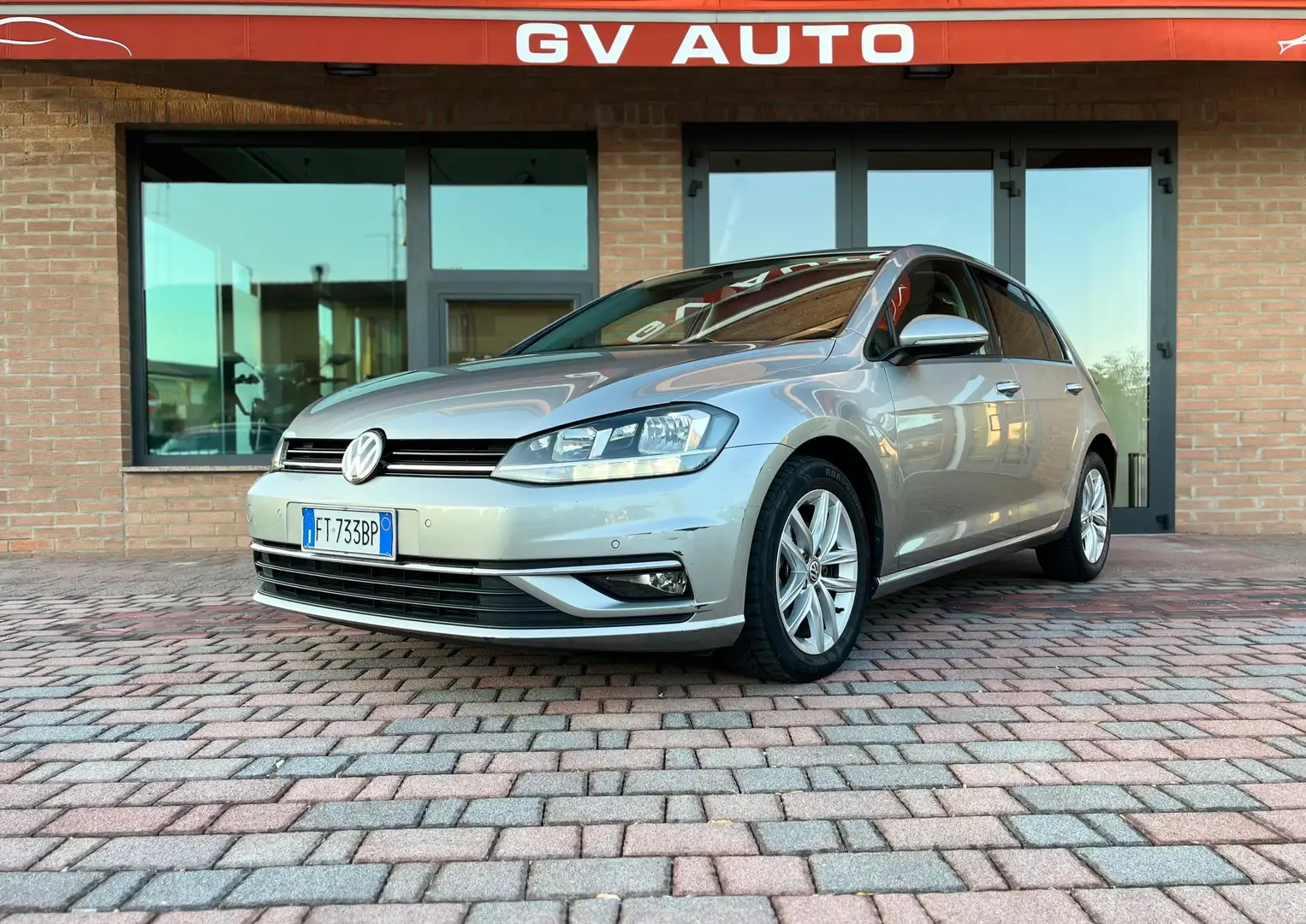 Volkswagen Golf 1.6 tdi Executive 115cv Argento - 1