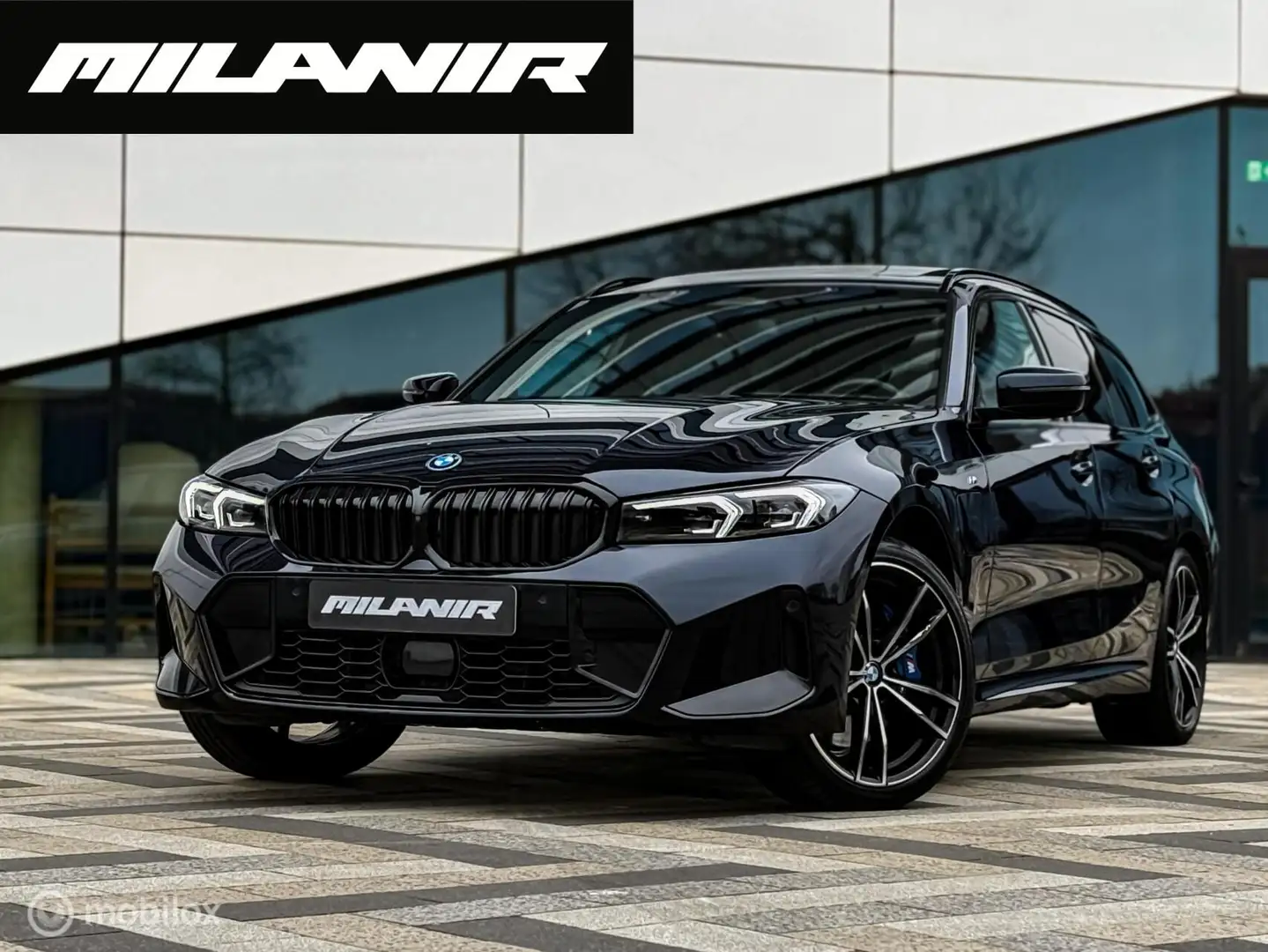 BMW 330 3-serie Touring 330e Xdrive M Sport |Pano|Carbon|H Blau - 1