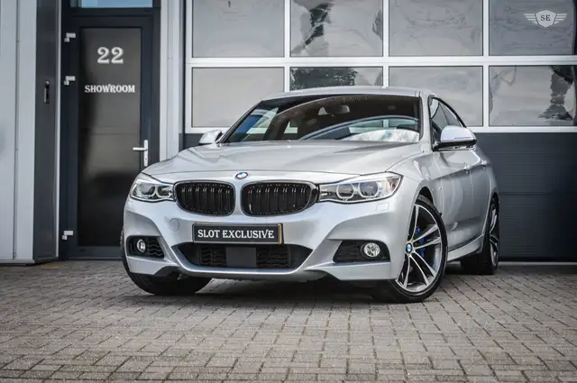 BMW 335 3-serie Gran Turismo 335i High Executive|LEDER|ACC