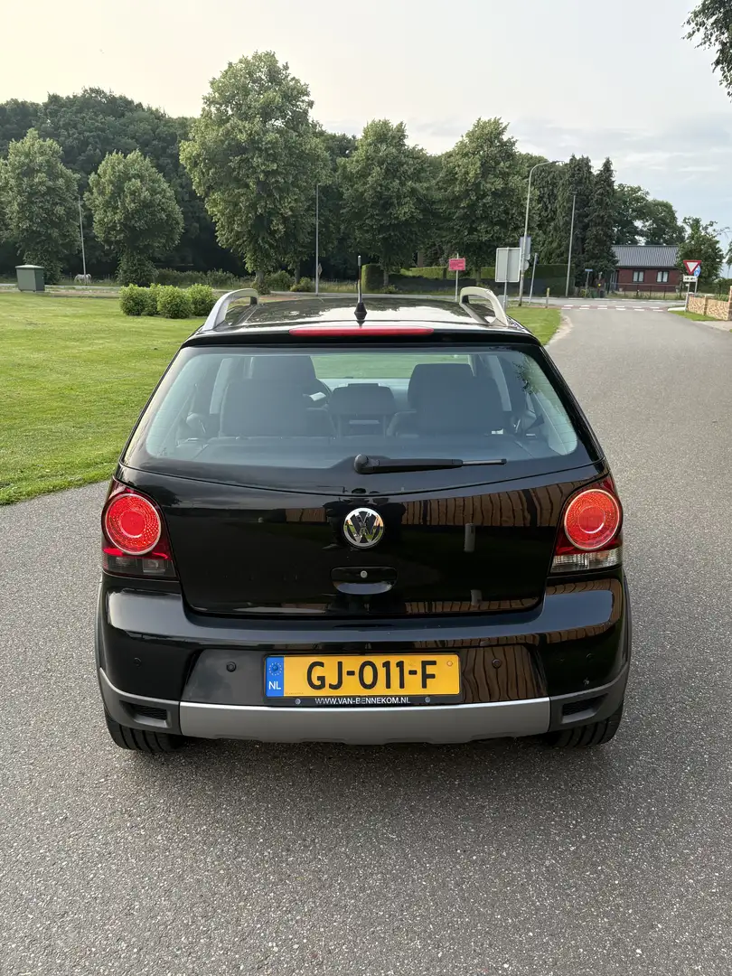 Volkswagen Polo 1.2 Optive Zwart - 2