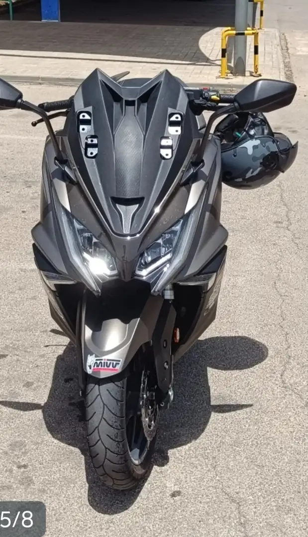 Kymco AK 550 Bronce - 1