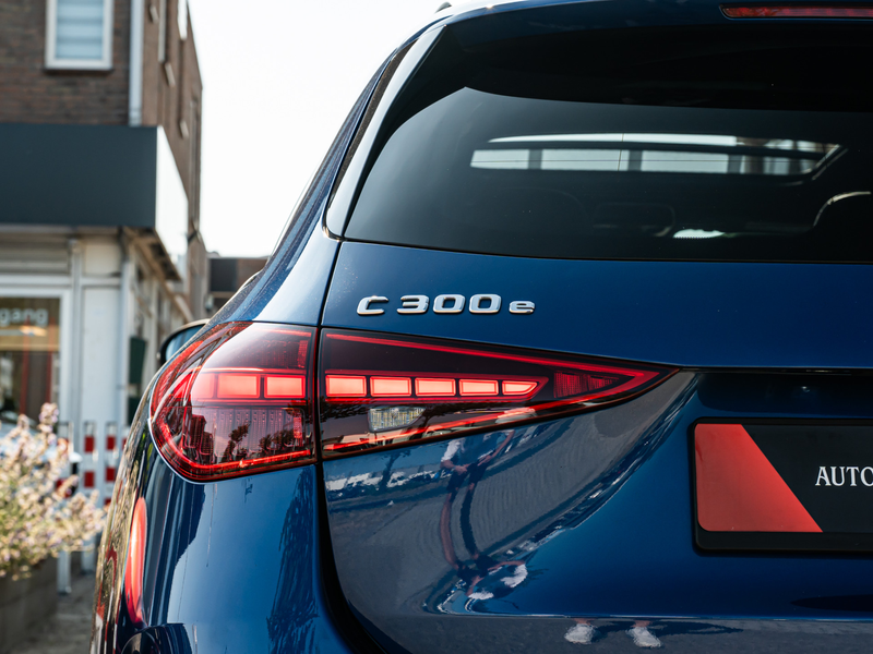 Mercedes-Benz C 300 Estate e AMG Line PANO HUD MEMORY STOELEN LEDER ST — photo 26