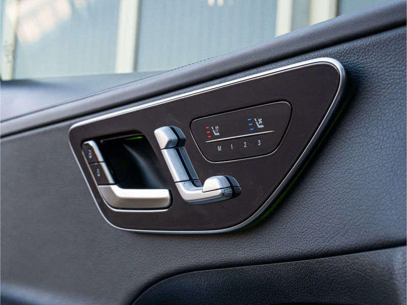 Mercedes-Benz C 300 Estate e AMG Line PANO HUD MEMORY STOELEN LEDER ST — photo 8
