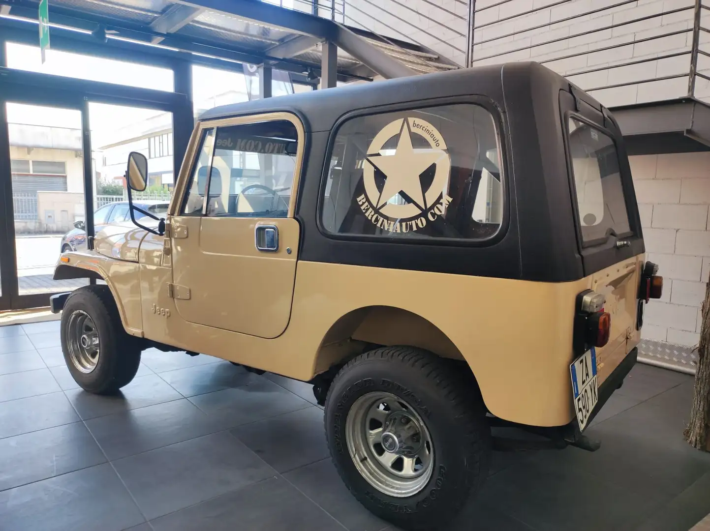Jeep CJ-7 LAREDO MOTORE ISUZU NO RUGGINE MECCANICA OK Beige - 2