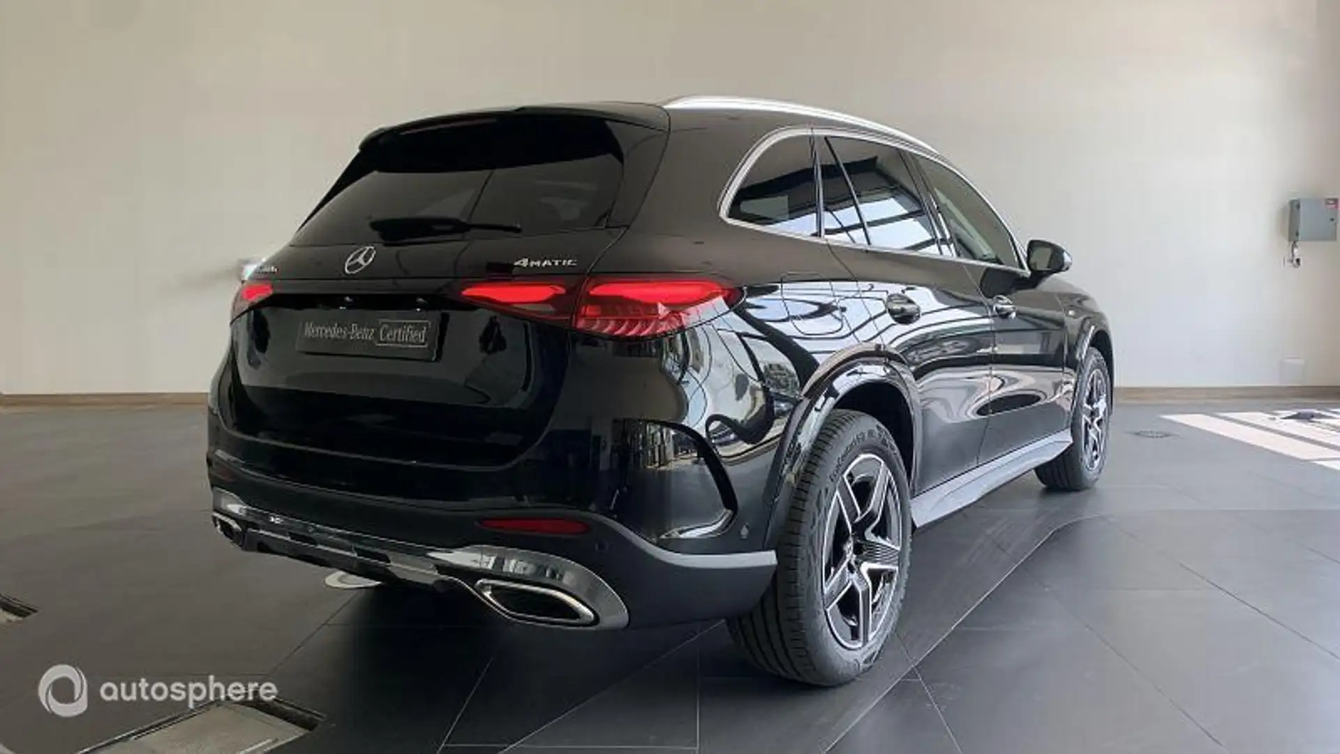 Mercedes-Benz G 300 e Hybrid 313ch AMG Line + 4Matic 9G-Tronic - 2