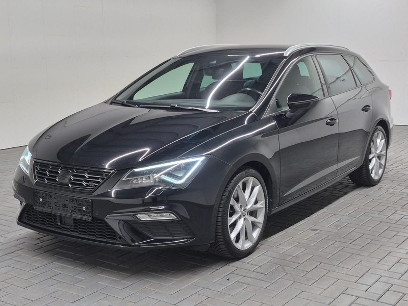 SEAT Leon ST FR LED/Navi/Beats/Keyl./DCC/SHZ/Kam/18LM