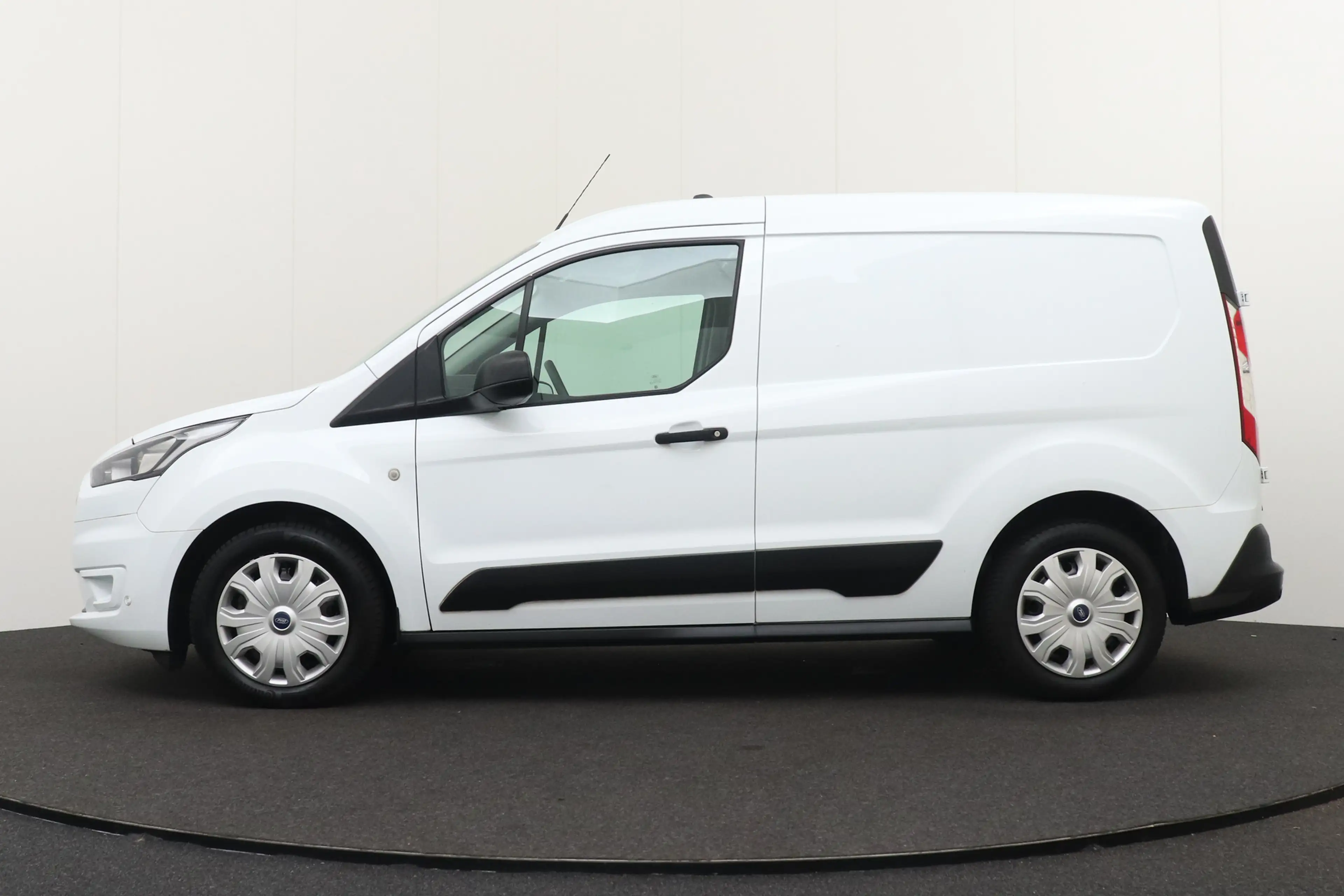 Ford Transit Connect 1.5 EcoBlue L1 Trend Trekhaak Park.Sens Cruise — photo 5