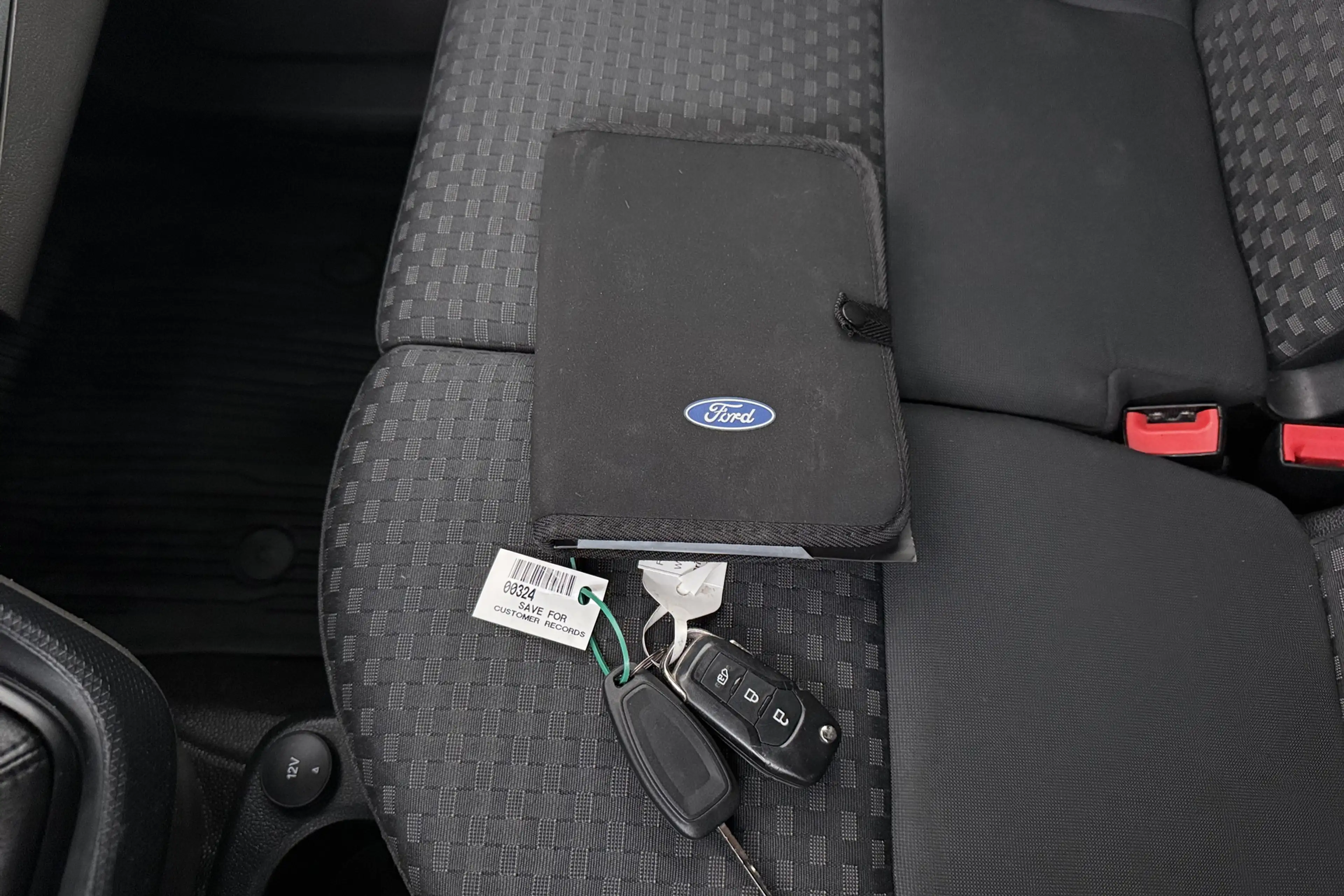 Ford Transit Connect 1.5 EcoBlue L1 Trend Trekhaak Park.Sens Cruise — photo 28