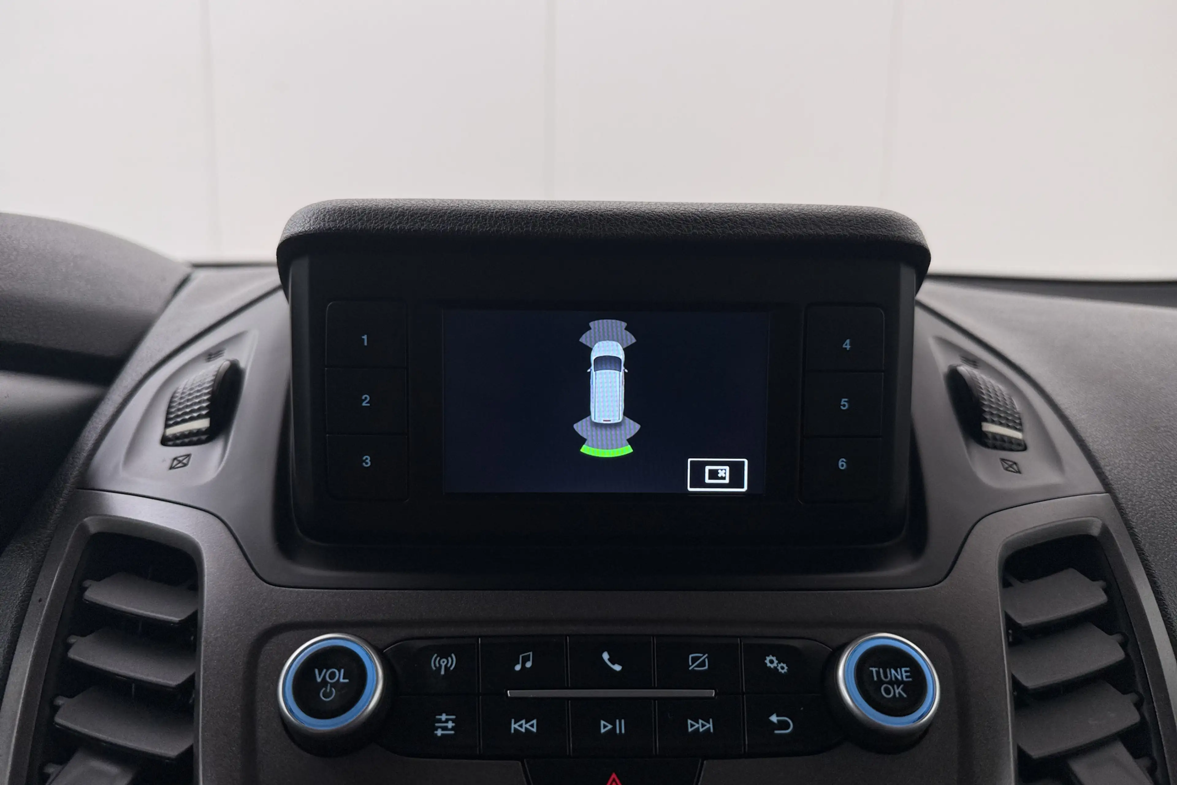 Ford Transit Connect 1.5 EcoBlue L1 Trend Trekhaak Park.Sens Cruise — photo 24