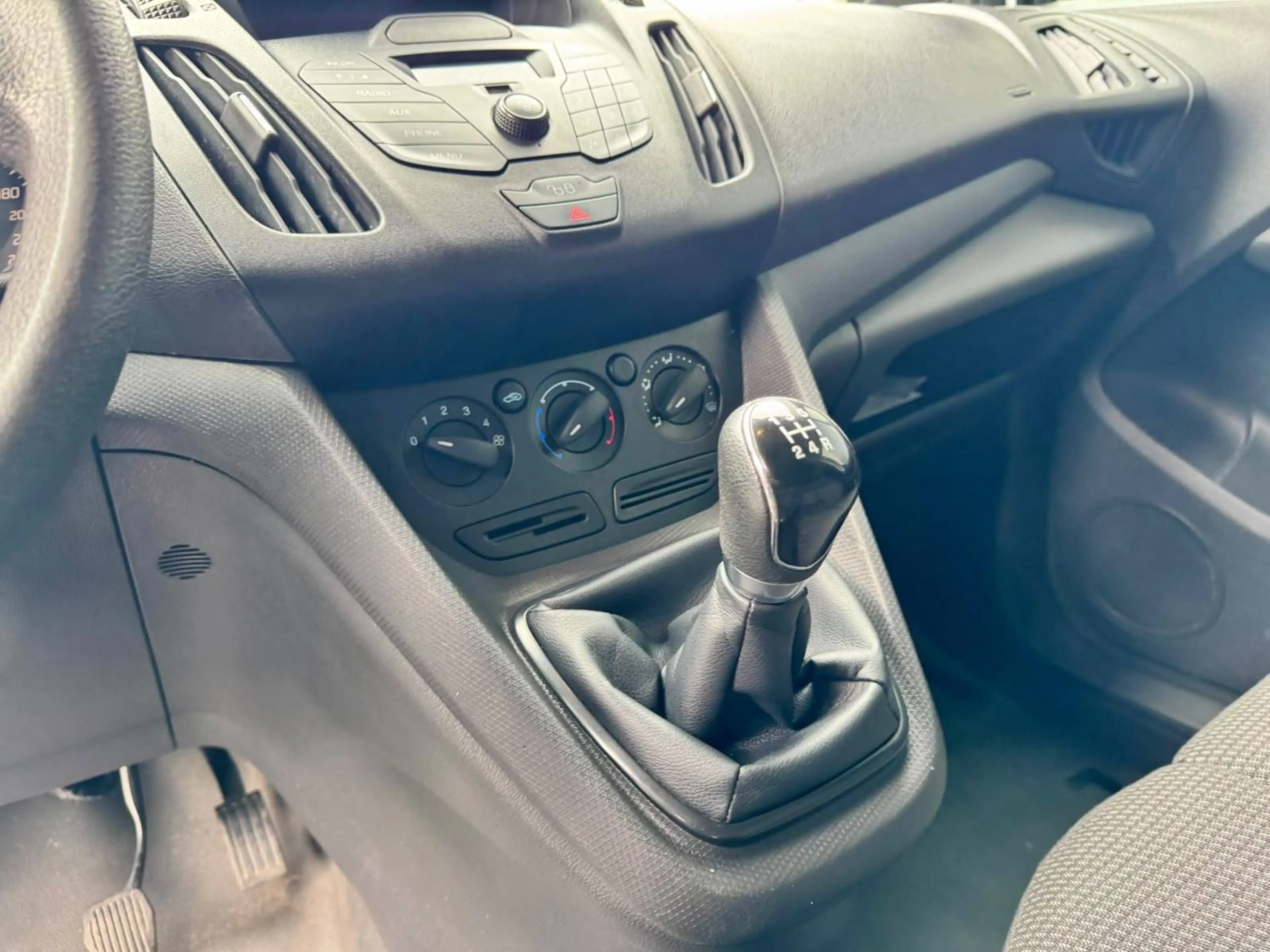 Ford Transit Connect Transit Connect T220 1.6 TDCi Trend — photo 14