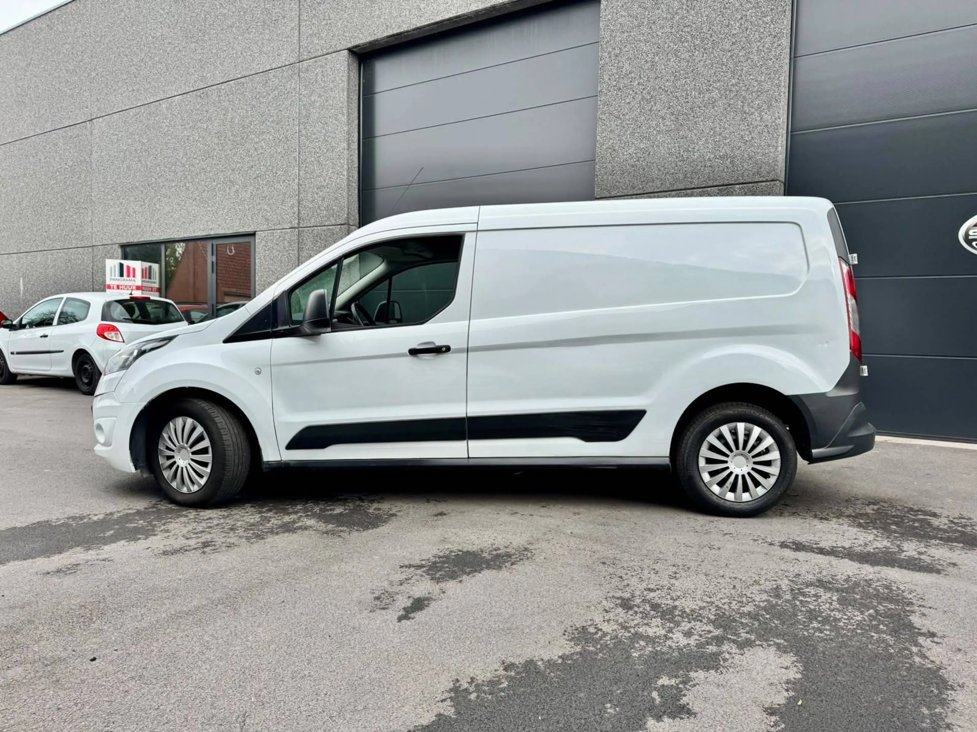 Ford Transit Connect Transit Connect T220 1.6 TDCi Trend — photo 3