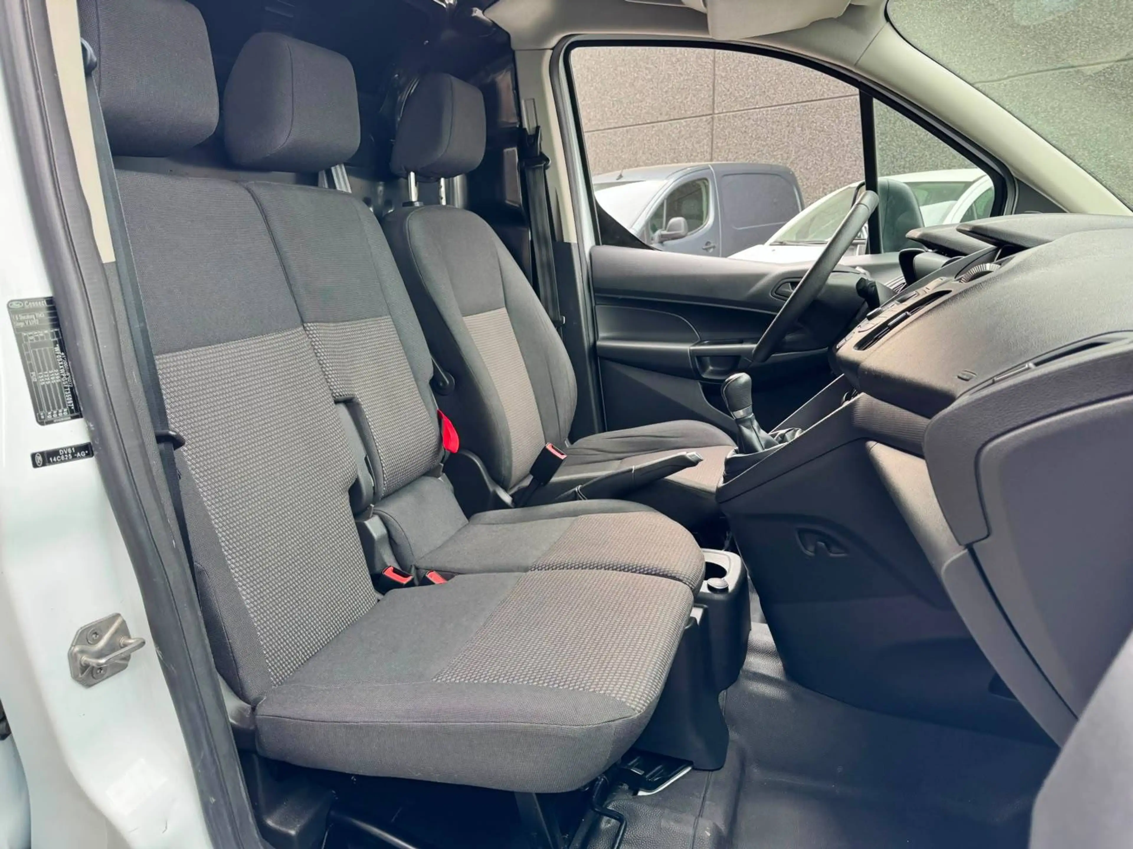 Ford Transit Connect Transit Connect T220 1.6 TDCi Trend — photo 11