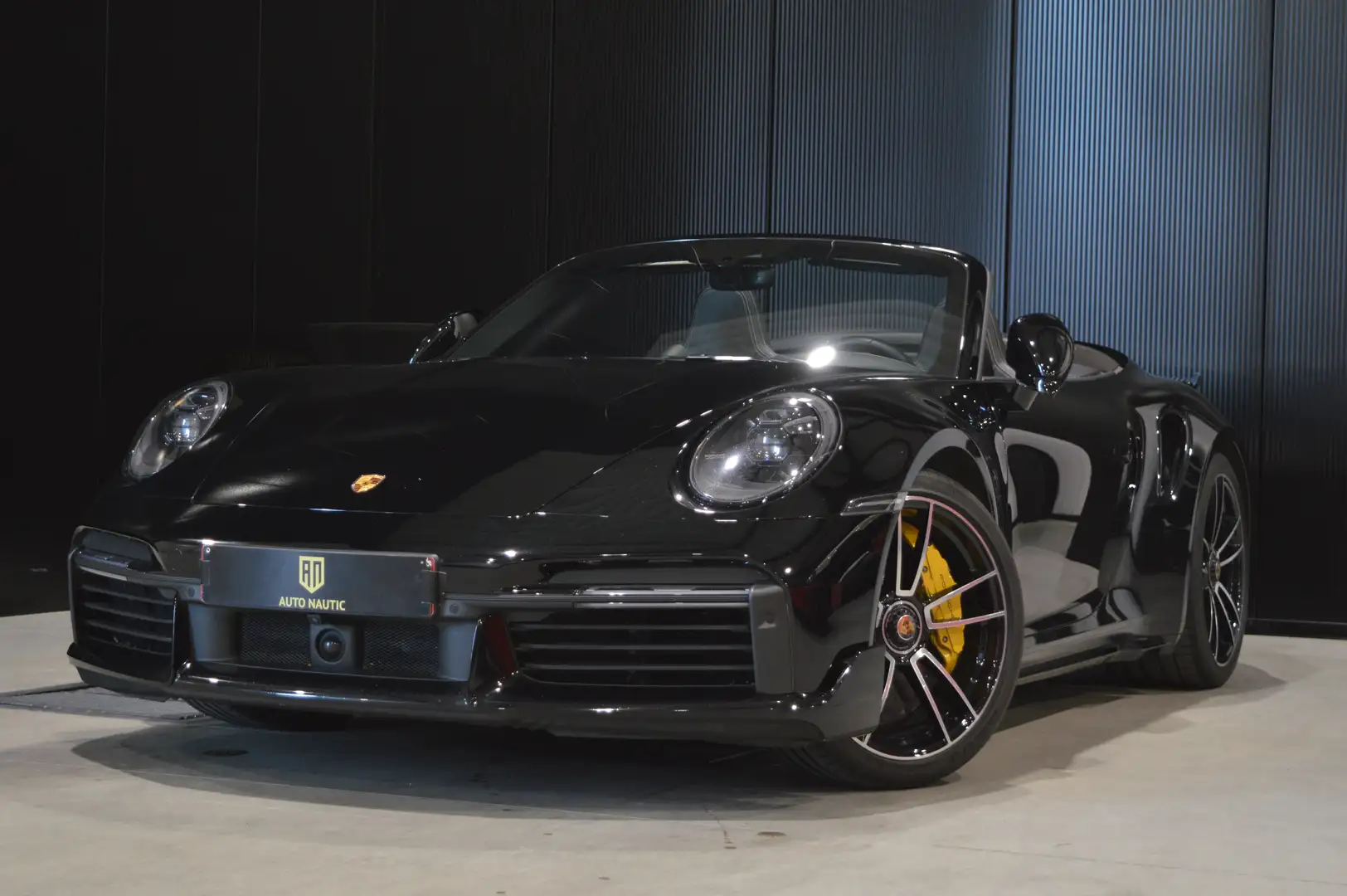Porsche 992 911 Turbo S Cabriolet 3.8i 650 ch Pack Aero 1 MAIN Noir - 1