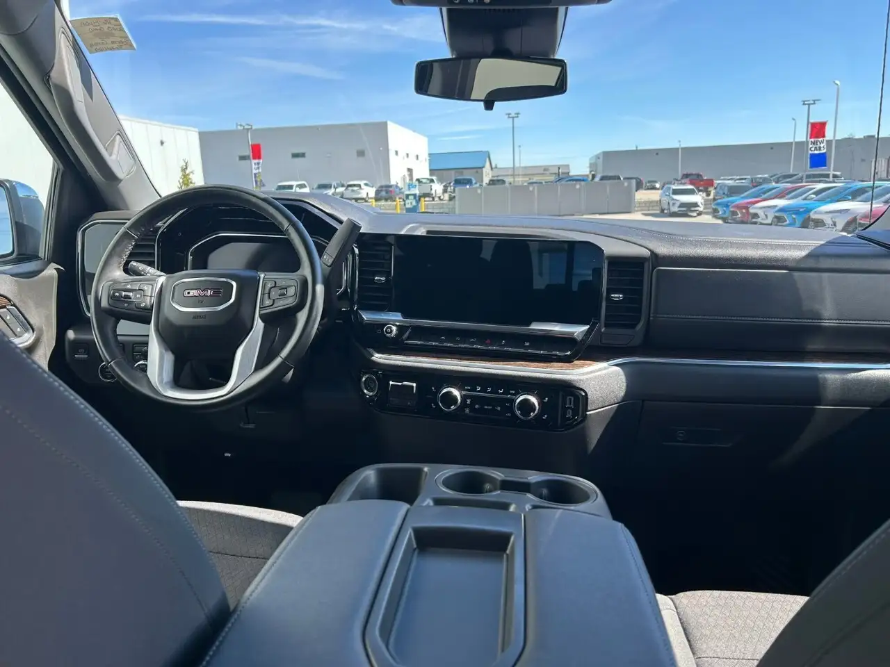 GMC Sierra 1500 снимка GMC Sierra 1500