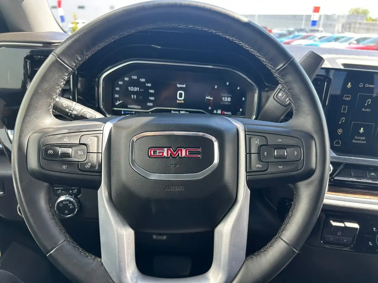 GMC Sierra 1500 снимка GMC Sierra 1500