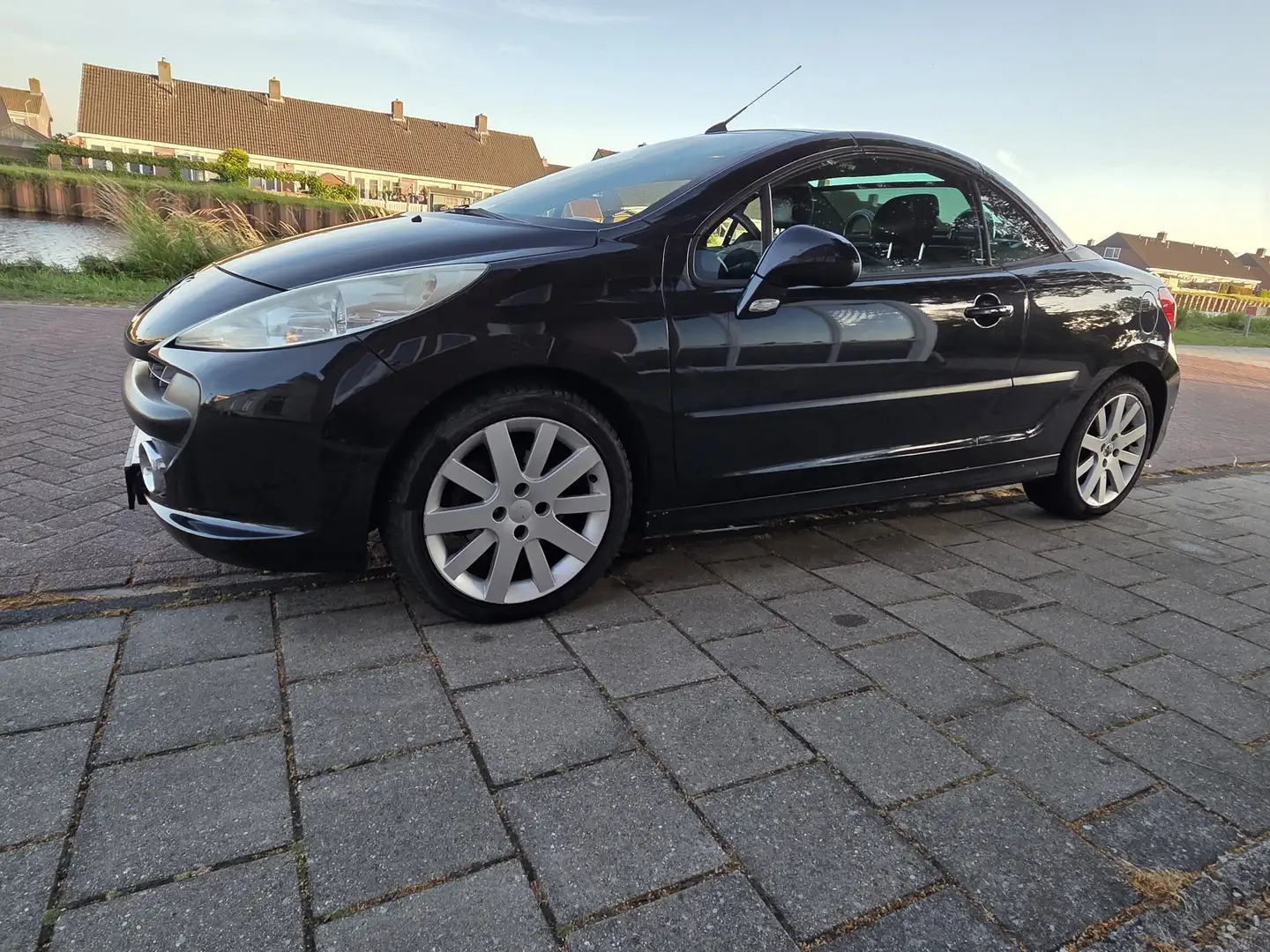 Peugeot 207 1.6-16V T Sport Zwart - 2
