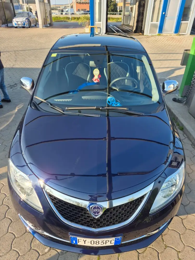 Lancia Ypsilon 1.2 Platinum ecochic Gpl 69cv my18 - 2