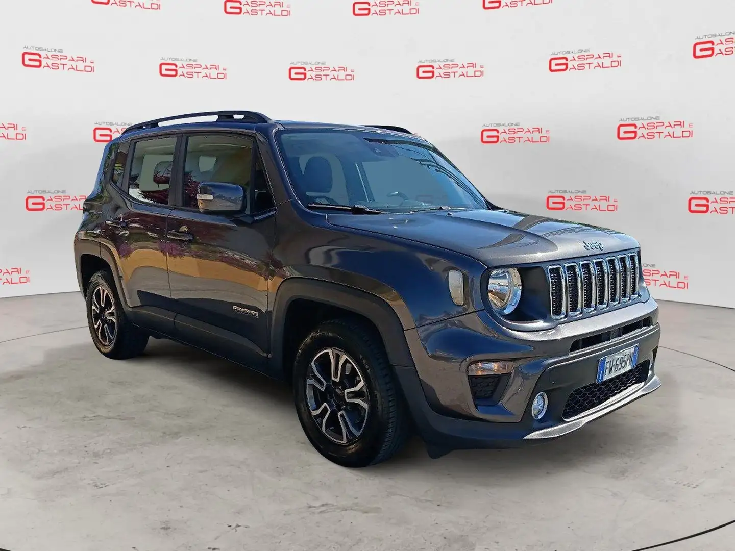 Jeep Renegade 1.0 T3 Longitude Šedá - 2