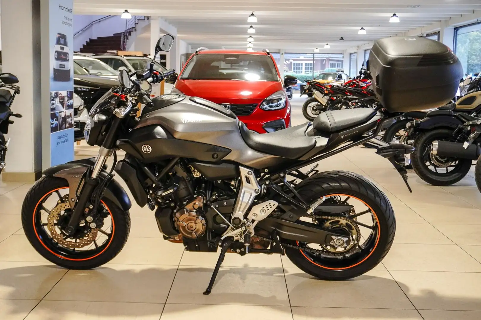 Yamaha MT-07 ABS! Gris - 2