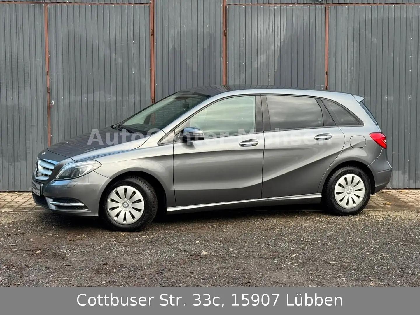 Mercedes-Benz B 180 BlueEfficiency Edition (Nr. 053) Grau - 1