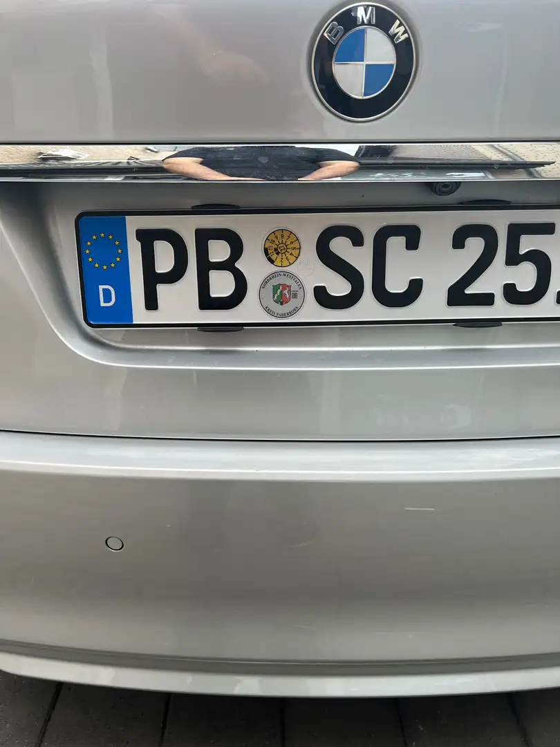 BMW 750 750Li - 1