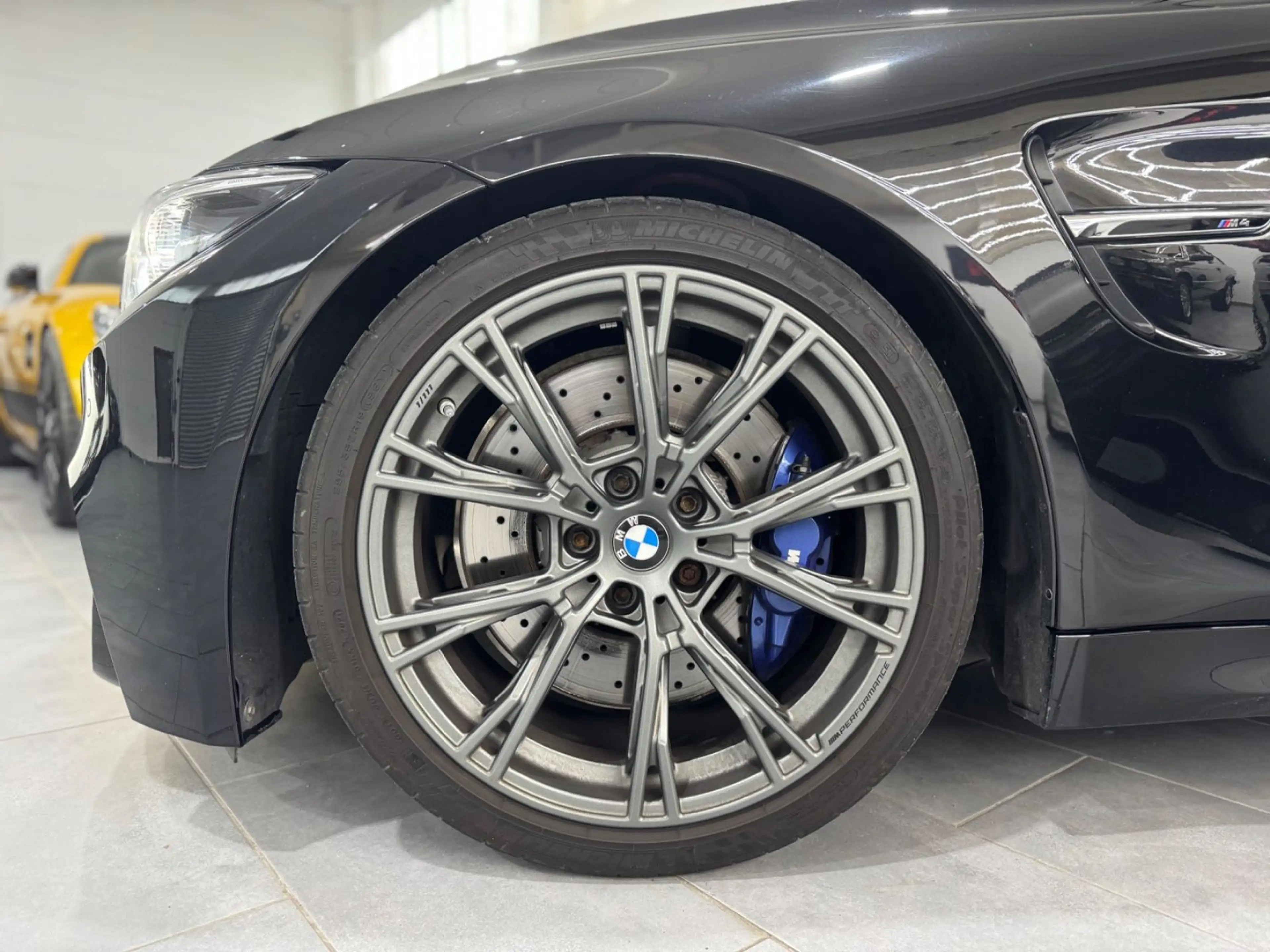 BMW M4 Coupe *M-Performance*H&K*el.Sitze* — photo 8