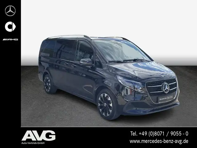 Mercedes-Benz V-Class view 2