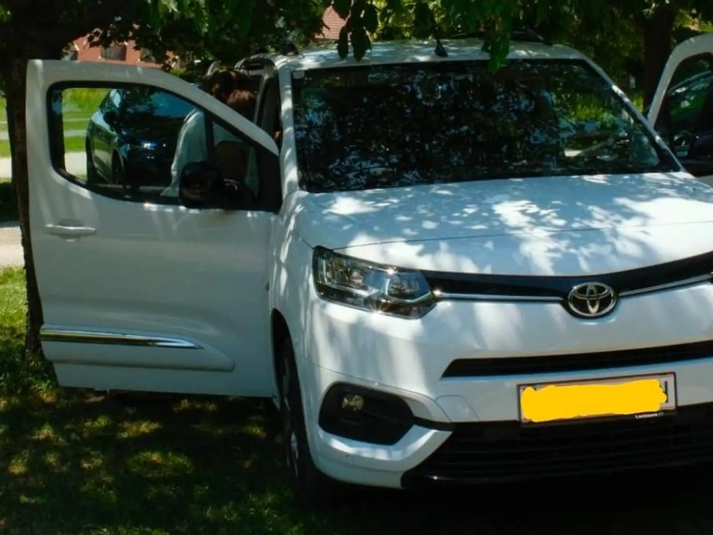 Toyota Proace City Verso L1 130PS Weiß - 2