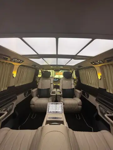 Mercedes-Benz V 300 extralang 2025 MH Bodykit 4x Luxussitze
