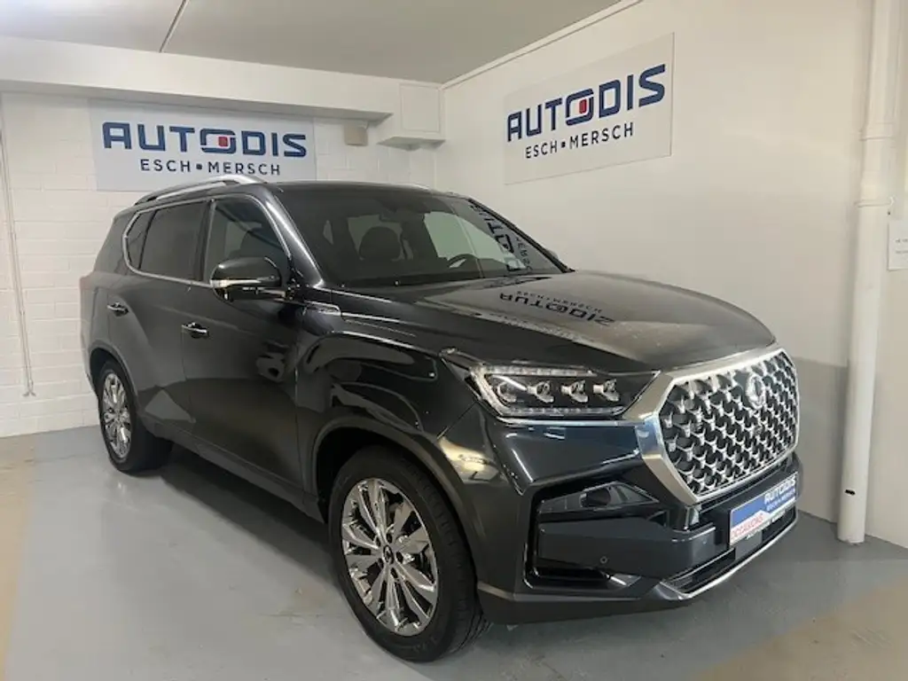 KGM Rexton