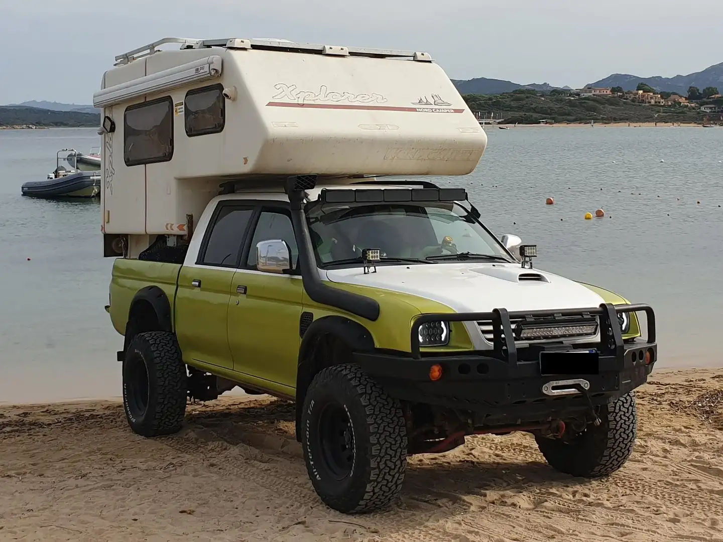 Mitsubishi L200 L200 d.cab 2.5 tdi GL 4wd Білий - 2