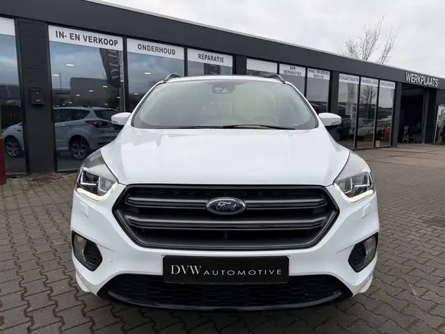 Ford Kuga view 6