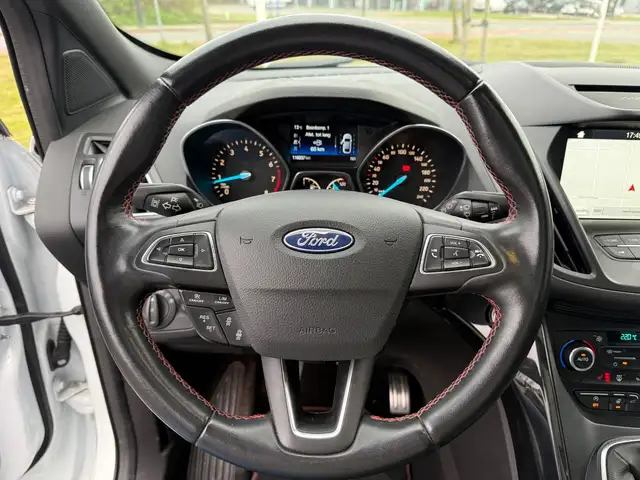 Ford Kuga view 9