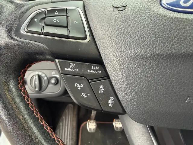 Ford Kuga view 10
