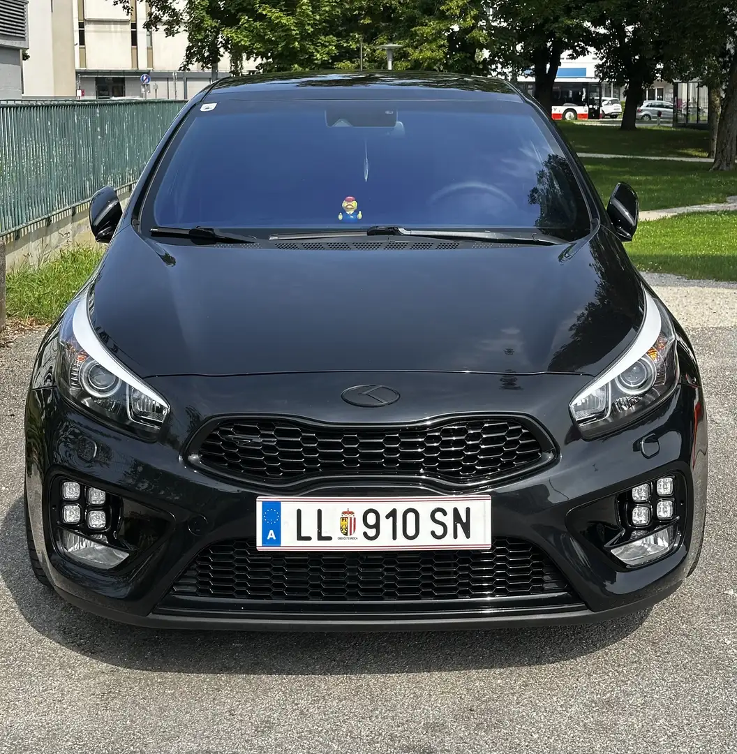Kia Ceed / cee'd GT 1,6 TGDI - 1