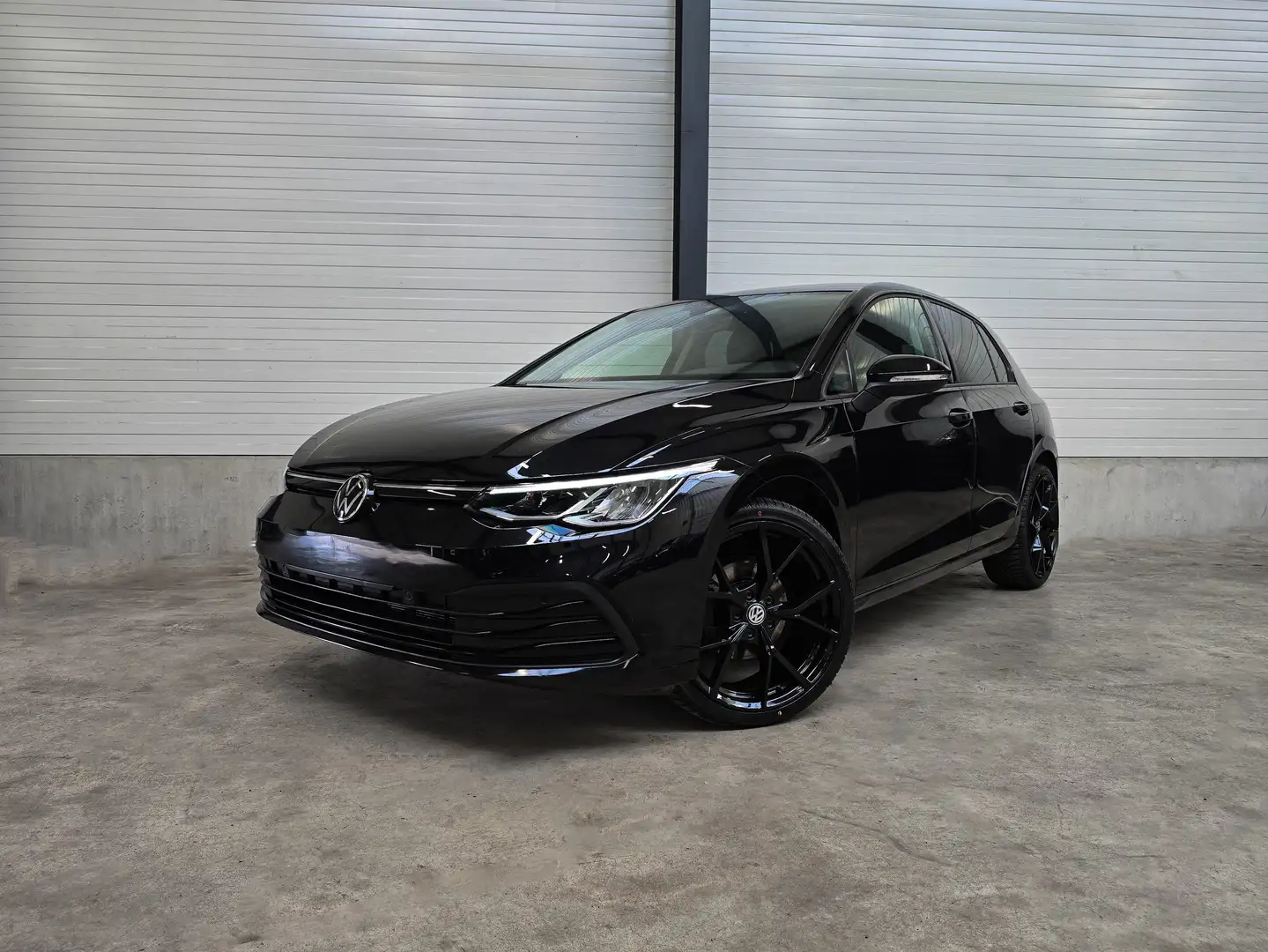 Volkswagen Golf ✖️AUTO | 19' R LINE | FULL BLACK | CARPLAY | T Černá - 1