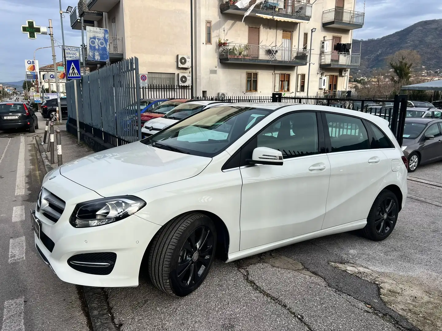 Mercedes-Benz B 180 Classe B - T246 d (cdi) Premium FL E6 Blanc - 1