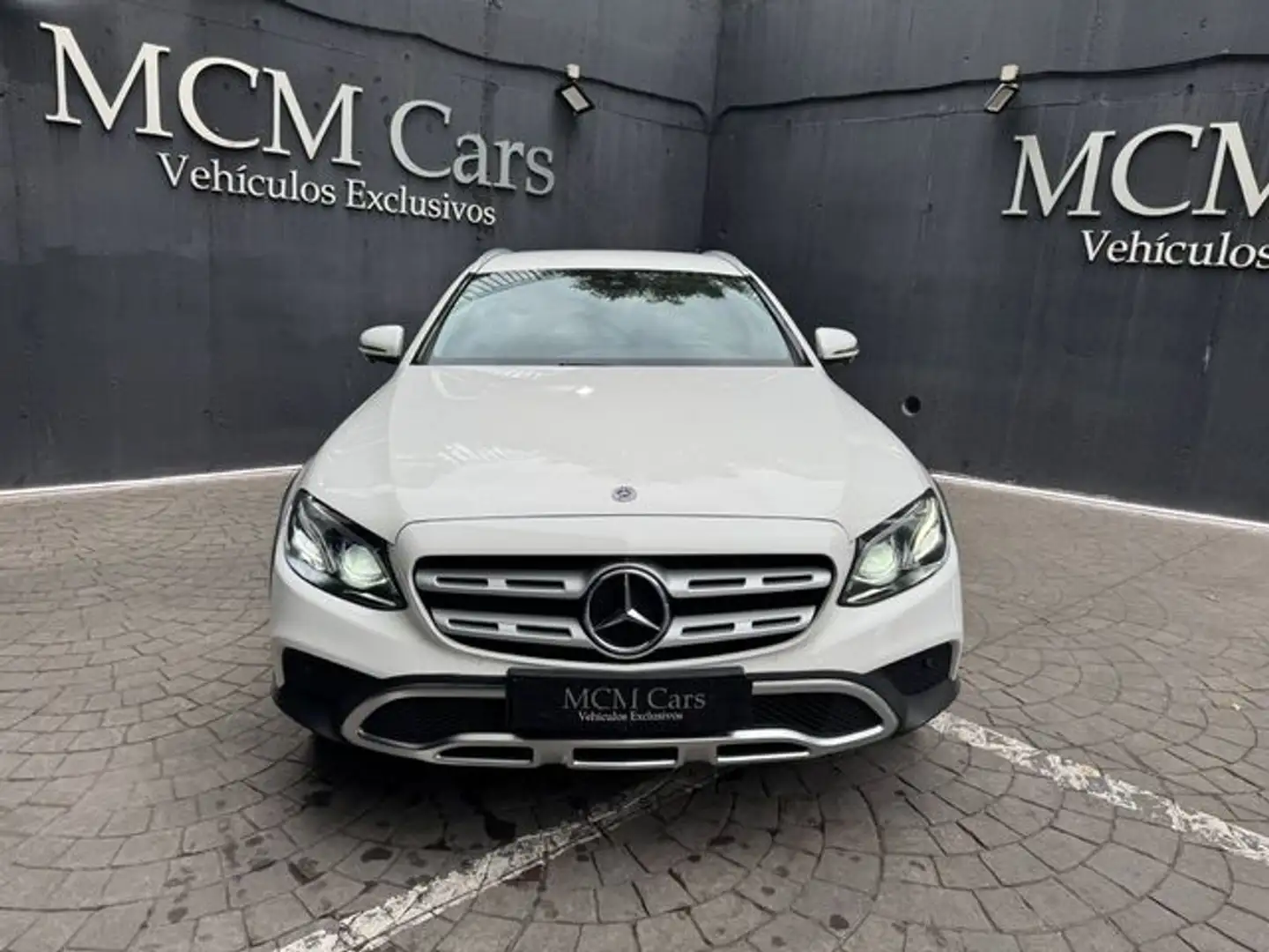 Mercedes-Benz E 220 Estate 220d 4Matic All-Terrain 9G-Tronic Blanco - 2