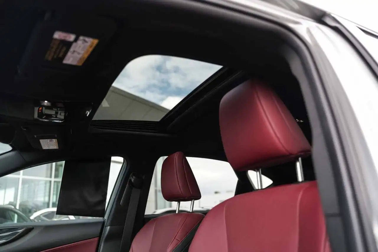 Lexus NX снимка Lexus NX
