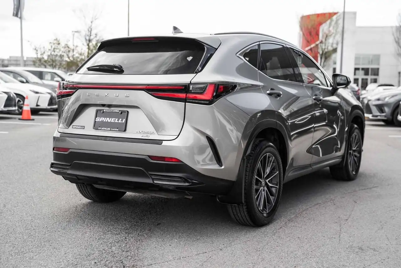 Lexus NX снимка Lexus NX